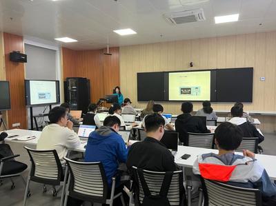 信息化中心舉辦智慧校園信息化服務推廣培訓